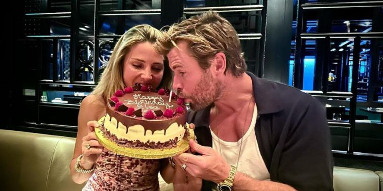 Chris Hemsworth assinala 47.º aniversário de Elsa Pataky com mensagem especial