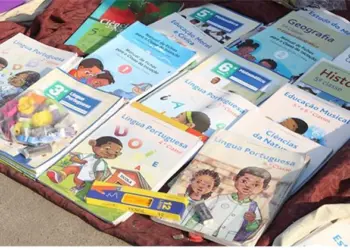 Ano Lectivo em Luanda