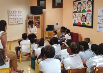 Educação em Luanda