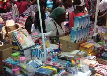 Material Escolar em Luanda