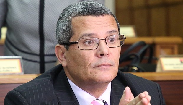 Ministro da juventude e desportos