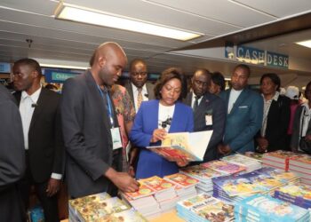 Navio “Logos Hope”