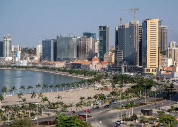 Divisão político-administrativa de Luanda