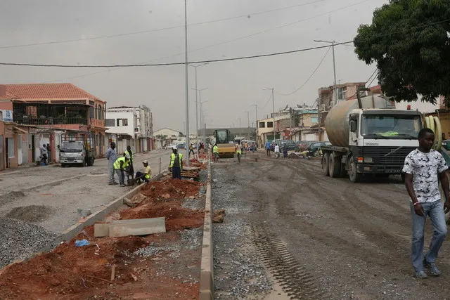 Obras em Luanda