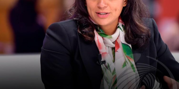 Governo do Reino Unido congela bens de Isabel dos Santos