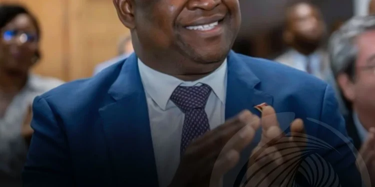 Ministro Manuel Homem felicita a TV ZIMBO pelos 16 anos