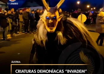Criaturas demonícas “invadem” a cidade em desfile de Krampus