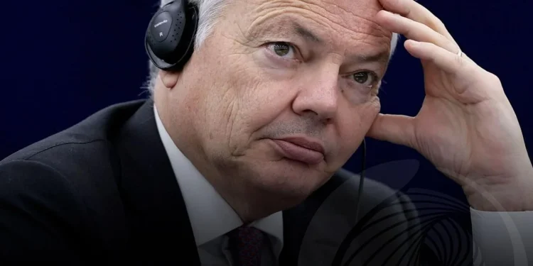 Antigo Comissário Europeu alegadamente envolvido em esquema de branqueamento de capitais