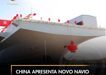 China apresenta novo navio anfíbio de guerra