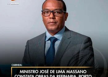 Ministro José de Lima Massano constata obras da refinaria, Porto do Caio e novo aeroporto