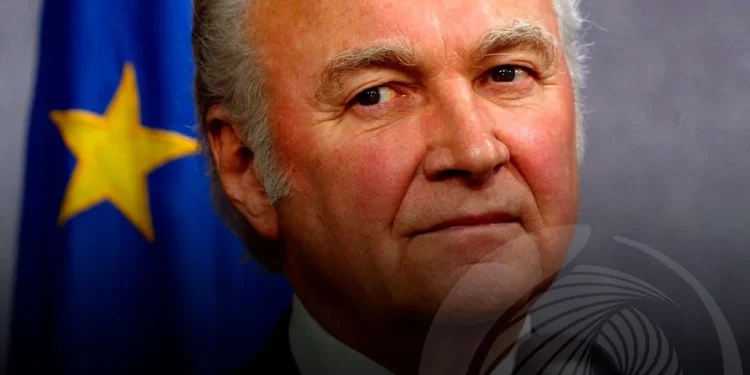 Arnold Rüütel, antigo presidente da Estónia, morre aos 96 anos