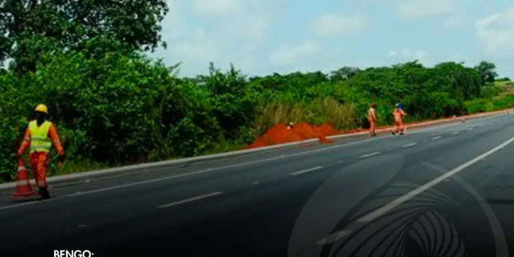 Abertos 400 quilómetros de estrada no Bande