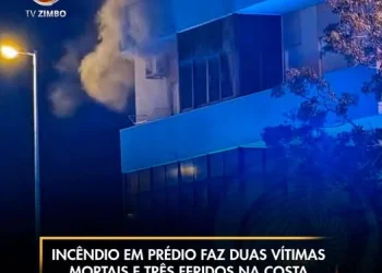 Incêndio em prédio faz duas vítimas mortais e três feridos na Costa da Caparica em Lisboa