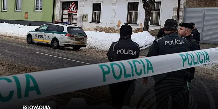 Aluno esfaqueia colegas e professor e faz duas vítimas mortai