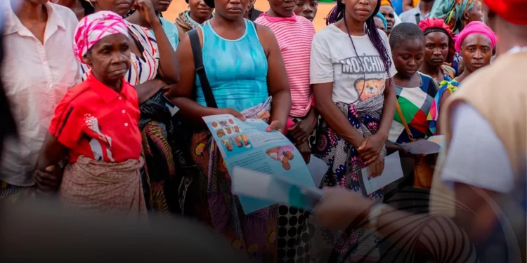 Governo de Luanda e Ministério da Saúde reforçam combate à cólera