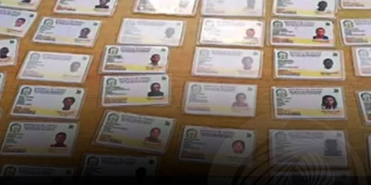 Zaire interrompe emissão de Bilhetes de Identidade por avaria técnica