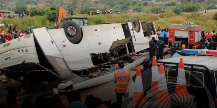 Acidente de viação provoca 11 mortes e 33 feridos no Cuanza-Sul