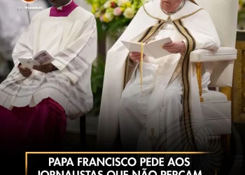 Papa Francisco pede aos jornalistas que não percam tempo nas redes sociais
