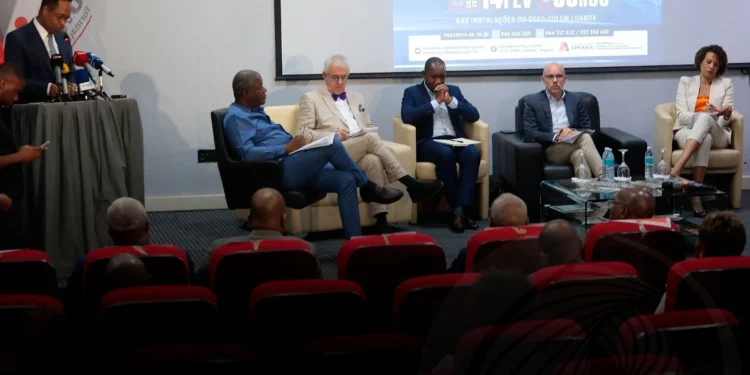 Luanda acolhe encontro sobre modelo de gestão e financiamento das empresas de comunicação social