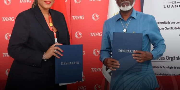 TAAG e Universidade de Luanda firmam parceria de estágio profissional