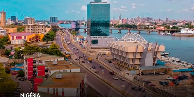 Delegação angolana em Lagos para firmar parcerias no ramo da indústria