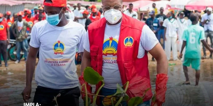 Lançada Campanha Nacional de Limpeza e Combate à Cólera em Cacuaco