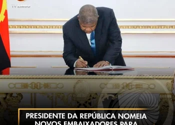 Presidente da República nomeia novos embaixadores para Moçambique, Alemanha e Namíbia