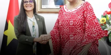 Mara Quiosa recebe em audiência embaixadores acreditados em Angola