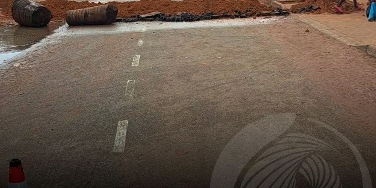 Governo de Cabinda com foco na melhoria das vias de acesso aos bairros