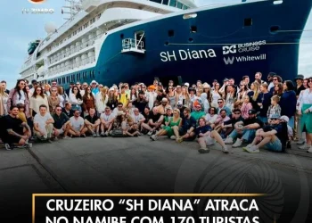 Cruzeiro “SH Diana” atraca no Namibe com 170 turistas russos