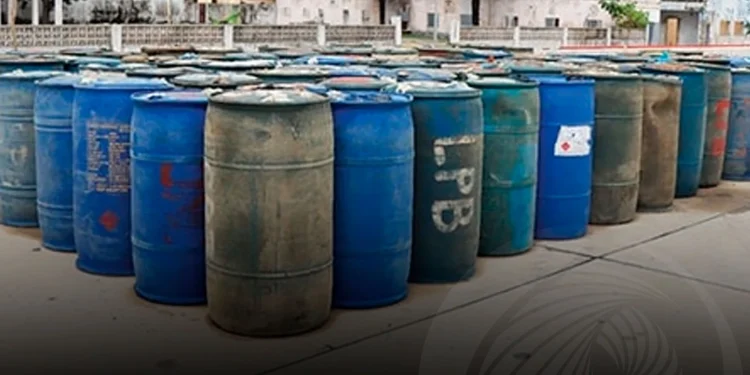 Polícia de Guarda Fronteiras apreende 21.250 litros de combustível em Cabinda