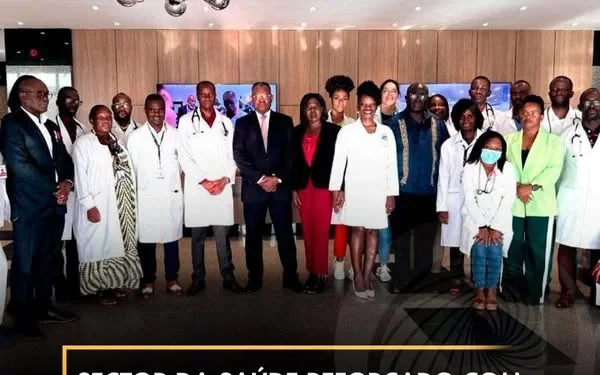 Sector da saúde reforçado com quinze novos especialistas