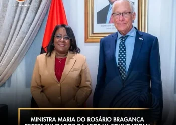 Ministra Maria do Rosário Bragança Recebe Fundador da “Rob W. Foundation”