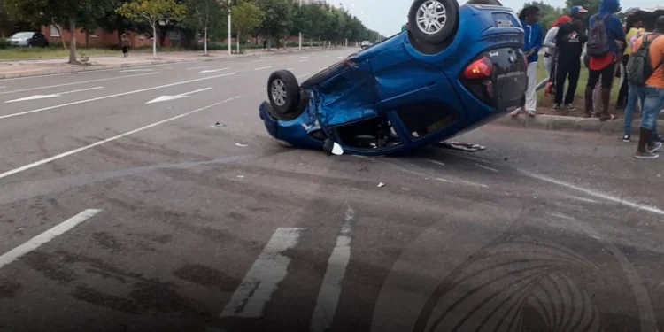 Moradores do Kilamba preocupados com acidentes frequentes no cruzamento dos quarteirões C e B