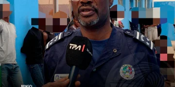 Polícia Nacional detém 61 cidadãos por vandalismo e furtos no supermercado Arreiou, no Panguila