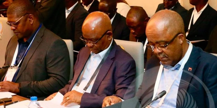 PR João Lourenço reúne-se com o Governo Provincial de Cabinda