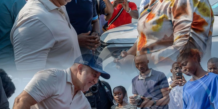 Governador entrega novos meios de locomoção à Administração Municipal de Belas