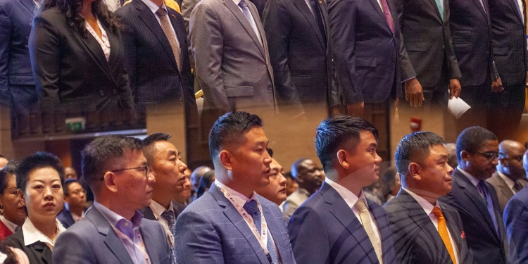 TV ZIMBO e Câmara de Comércio Angola–China promovem “Conferência sobre Relações Comerciais Bilaterais”