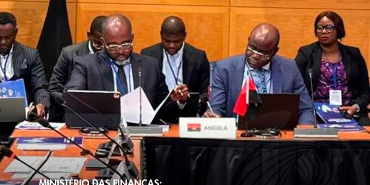 Delegação angolana reforça cooperação com FMI durante missão em Washington