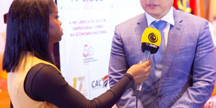 Especial “Conferência Empresarial Angola-China” com Vanda Cavukila