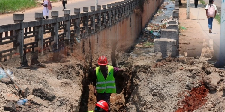 Vice-governador para Área Técnica avalia infra-estruturas no Hoji-Ya-Henda
