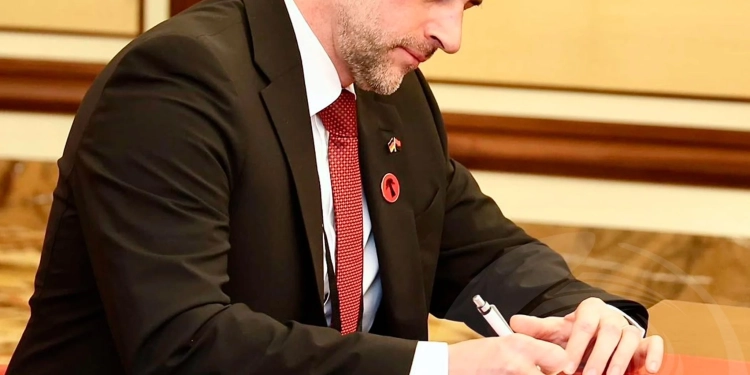 Angola e Alemanha assinam acordos de cooperação em vários domínios