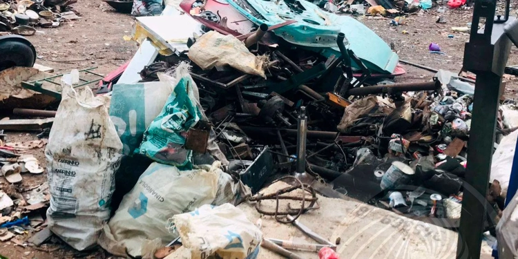 Explosão de engenho em estabelecimento ilegal de pesagem de metal causa um morto e cinco feridos