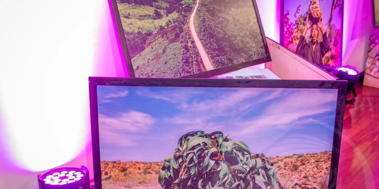 Jornalismo e fotografia unem-se na exposição “Angola Living Experience”