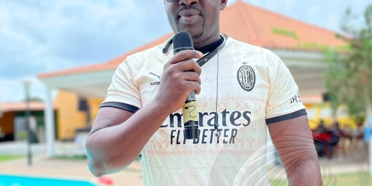 Icolo e Bengo assinala Dia Nacional do Bombeiro com exercício técnico de salvamento aquático