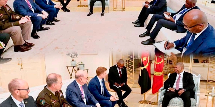 PR João Lourenço mantém encontro com representante norte-americano em Abidjan