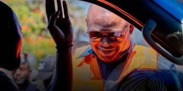 Ministro Manuel Homem promove campanha de sensibilização rodoviária na quadra festiva