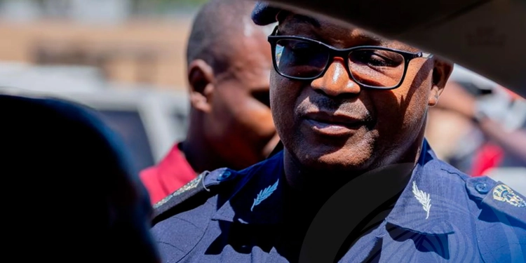 Ministro Manuel Homem promove campanha de sensibilização rodoviária na quadra festiva