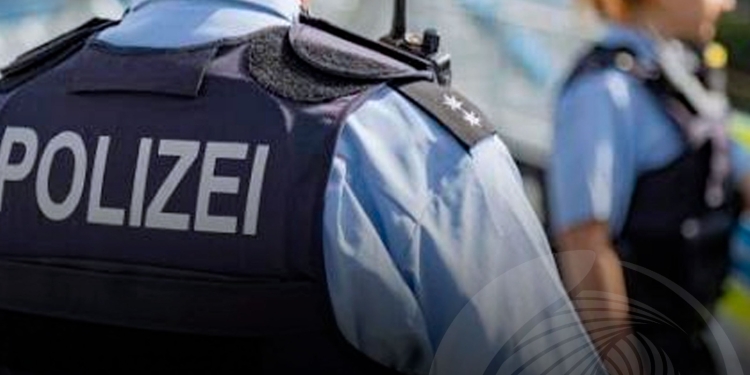 Alemanha: Homem esfaqueia três membros das Testemunhas de Jeová em estação de comboio