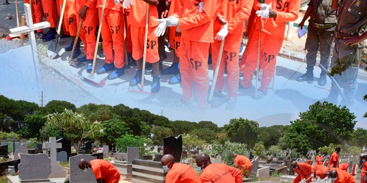 Serviço Penitenciário realiza campanha de limpeza no Cemitério de Santa Ana com participação de reclusos